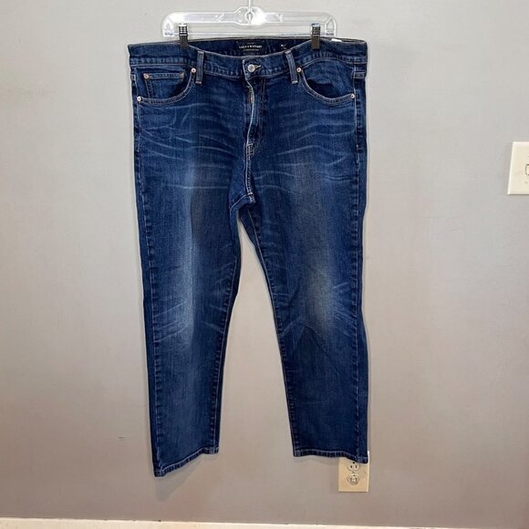 Lucky Brand Men's 221 Straight Jeans - 38x30‎ - Picture 1 of 5